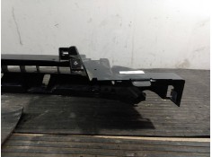 Recambio de soporte paragolpes para land rover evoque pure referencia OEM IAM LR094157  P2-A2-22 2