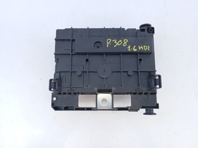 Recambio de caja reles / fusibles para peugeot 308 1.6 16v hdi fap referencia OEM IAM 9666700480  E3-B2-50-1