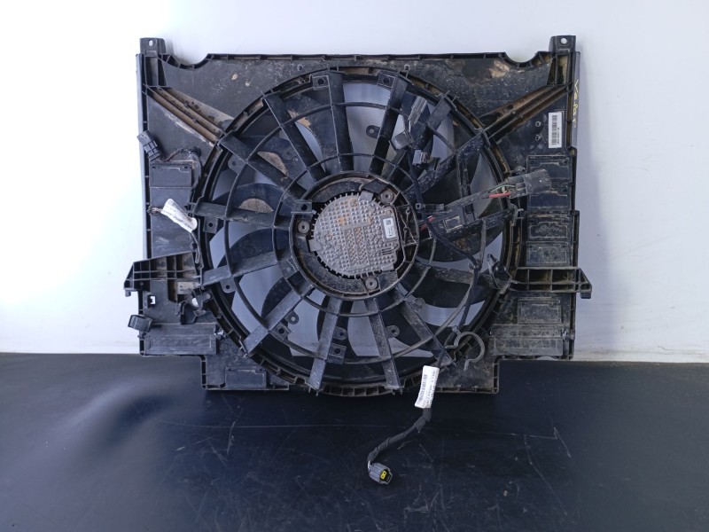 Recambio de electroventilador para land rover range rover velar referencia OEM IAM J8A28C607AB GX7313A840AA P2-B9-13