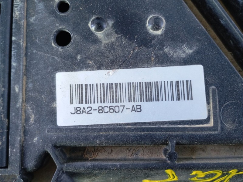 Recambio de electroventilador para land rover range rover velar referencia OEM IAM J8A28C607AB GX7313A840AA P2-B9-13