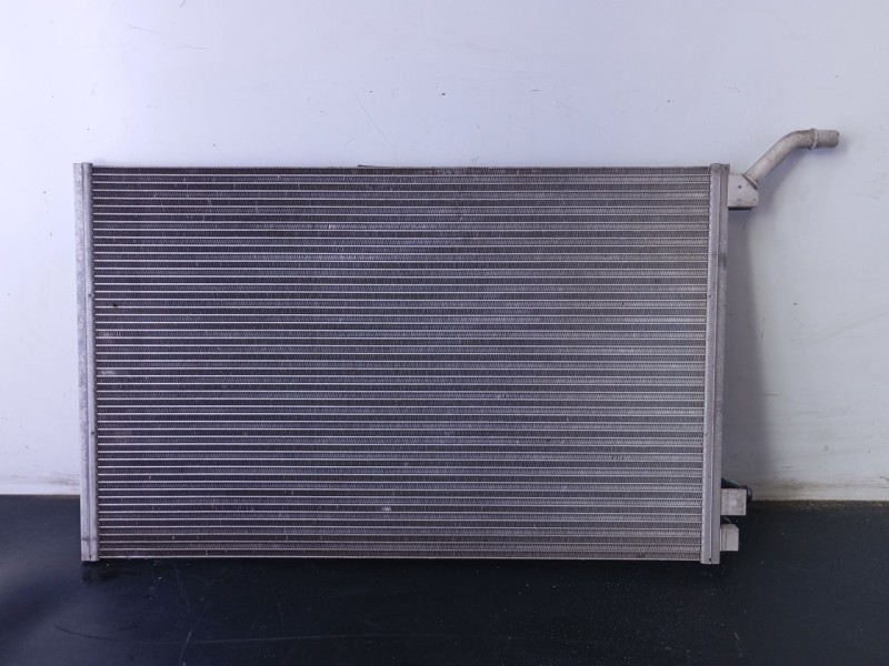 Recambio de intercooler para land rover range rover velar referencia OEM IAM GX738K230BB  P2-A11-1