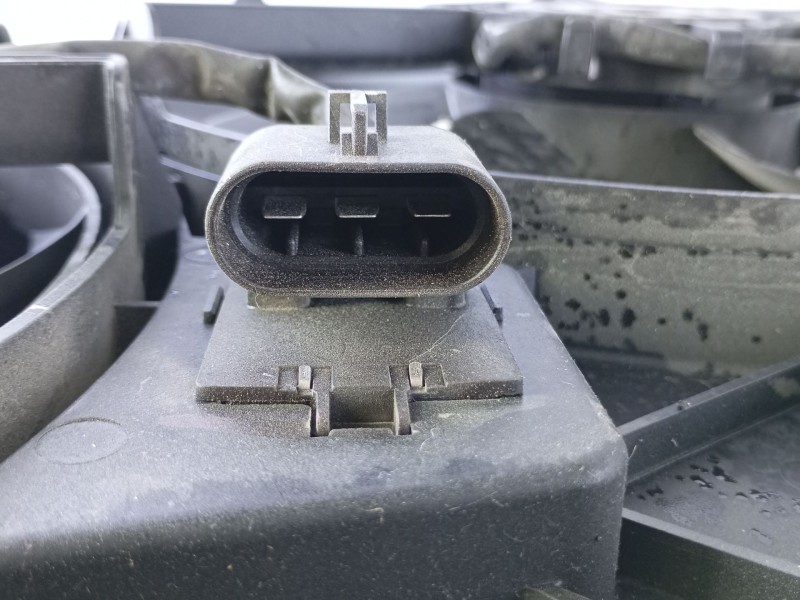 Recambio de electroventilador para maxus deliver 9 furgoneta 2.0 d (sv63c) referencia OEM IAM C00193190 QFZ134381 P2-B9-13