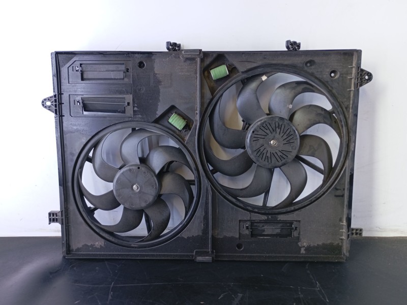 Recambio de electroventilador para maxus deliver 9 furgoneta 2.0 d (sv63c) referencia OEM IAM C00193190 QFZ134381 P2-B9-13