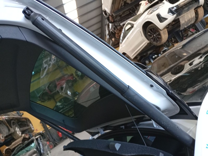 Recambio de amortiguador porton trasero derecho para skoda scala (nw1) 1.5 tsi referencia OEM IAM   