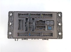 Recambio de caja reles / fusibles para mini mini (r50,r53) cooper referencia OEM IAM 518030317  E3-A2-26-3 2
