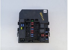 Recambio de caja reles / fusibles para nissan nv 200 (m20) referencia OEM IAM 284B73LS1A 5101026332 E3-B4-22-4 2