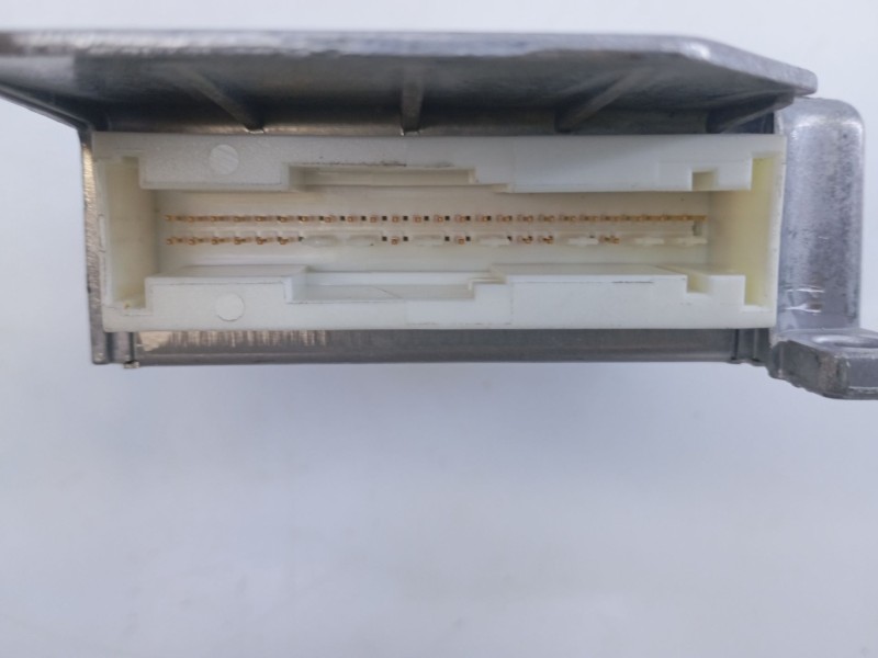 Recambio de centralita airbag para bmw serie 3 berlina (e46) referencia OEM IAM 65778372521  E3-A2-36-1