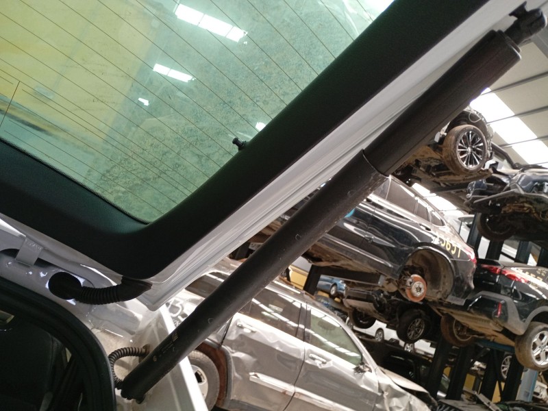 Recambio de amortiguador porton trasero derecho para skoda octavia iv nx3 vrs 2.0 tsi referencia OEM IAM   