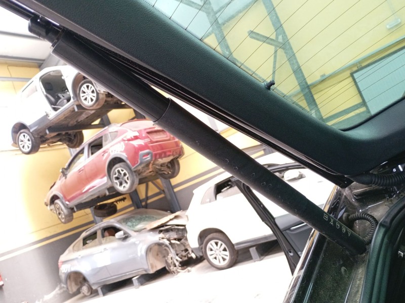 Recambio de amortiguador porton trasero izquierdo para skoda octavia iv nx3 vrs 2.0 tsi referencia OEM IAM   