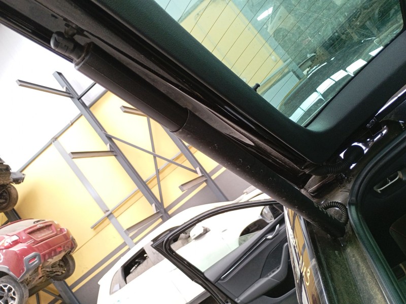 Recambio de amortiguador porton trasero izquierdo para skoda octavia nx3 referencia OEM IAM   