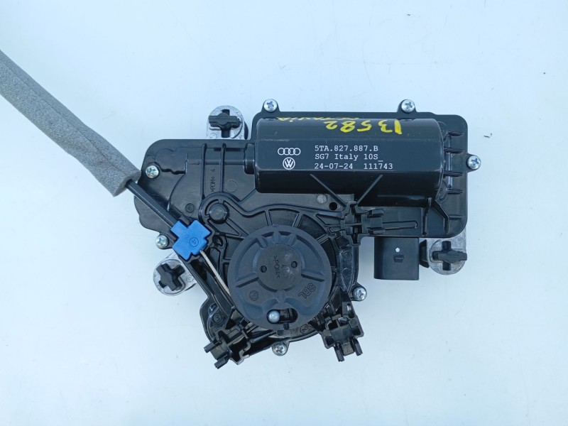 Recambio de motor cierre centralizado porton para skoda octavia iv combi (nx5, pv5) 2.0 tdi referencia OEM IAM 5TA827887B  E1-A5