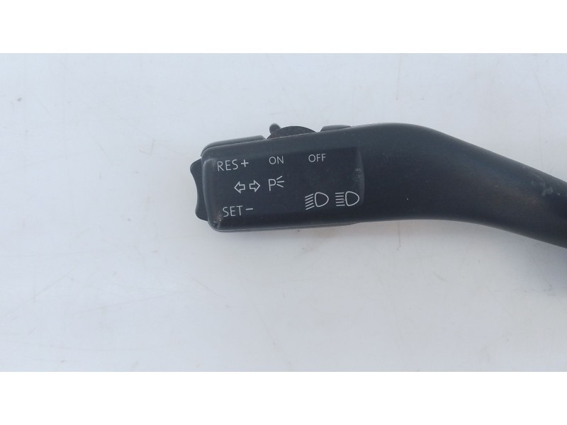 Recambio de mando intermitentes para seat leon (1p1) 2.0 tdi referencia OEM IAM 1K0953513A  E2-A1-3-5