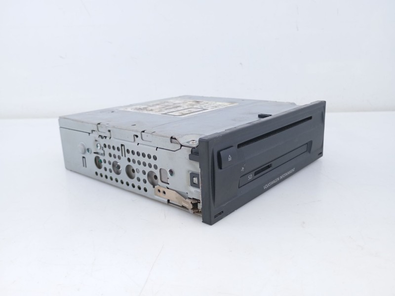 Recambio de sistema de audio/ radio usb para volkswagen golf vii lim. (bq1) sport referencia OEM IAM 5G0035819A 5G0919605 E2-A1-