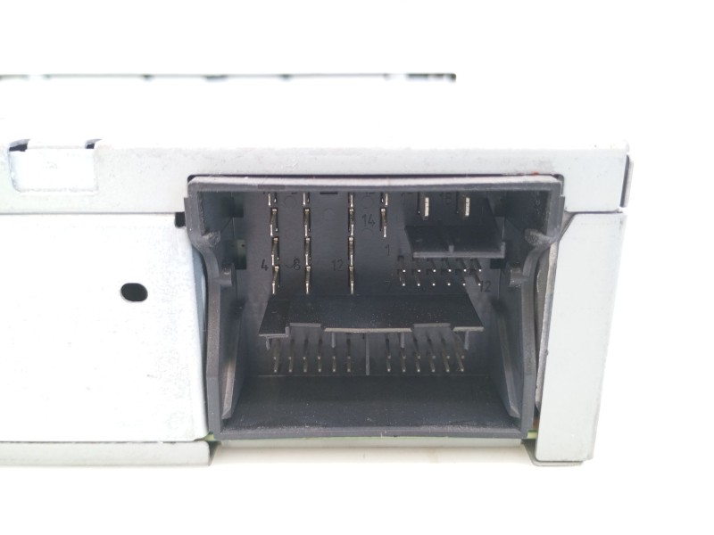 Recambio de sistema de audio/ radio usb para volkswagen golf vii lim. (bq1) sport referencia OEM IAM 5G0035819A 5G0919605 E2-A1-