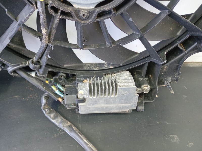 Recambio de electroventilador para seat exeo st (3r5)(2009>) style referencia OEM IAM 8E0121205AK  P2-B7-33