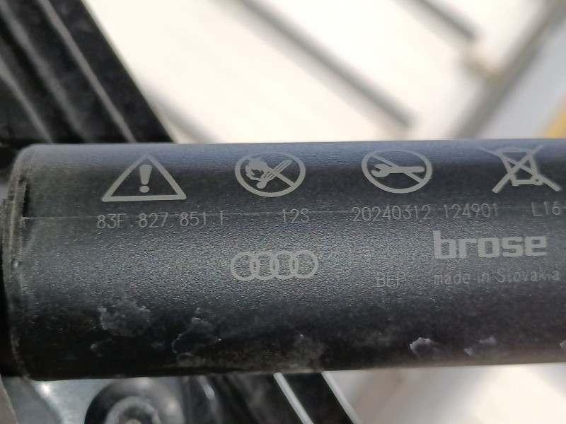 Recambio de amortiguador porton trasero derecho para audi q3 sportback (f3n) 35 tdi referencia OEM IAM 83F827851F  