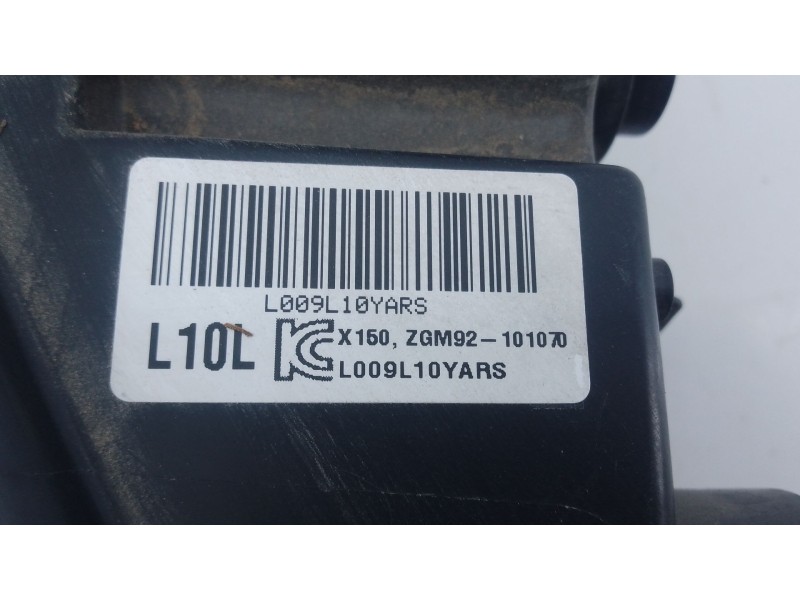 Recambio de faro izquierdo para ssangyong tivoli 1.2 referencia OEM IAM ZGM92101070 L009L10YARS 