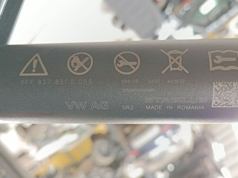 Recambio de amortiguador porton trasero izquierdo para cupra formentor (kmp) 1.5 tsi referencia OEM IAM 5FF827851D  