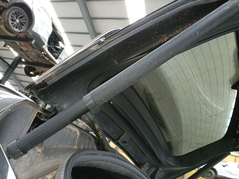 Recambio de amortiguador porton trasero izquierdo para jaguar f-pace (x761) 3.0 sdv6 awd referencia OEM IAM   