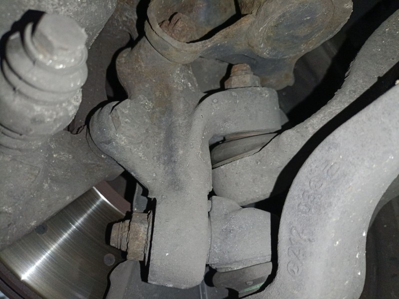 Recambio de mangueta delantera izquierda para mercedes-benz clase e (w212) e 350 cgi (212.057) referencia OEM IAM   