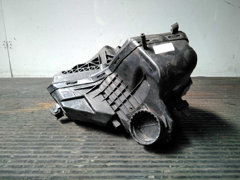 Recambio de filtro aire para audi q5 (8r) 2.0 tdi advanced edition quattro (130kw) referencia OEM IAM 8K0133837BF 4011037K P2-A3