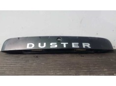 MOLDURA PORTON TRASERO 8341A009 P2-B3-37