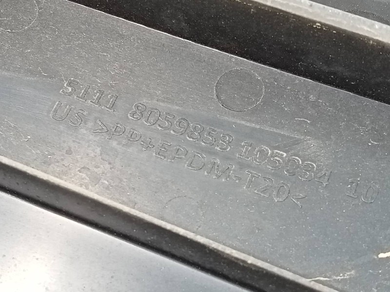 Recambio de portamatriculas para bmw x4 (f26) xdrive 30d referencia OEM IAM 51118059853  P2-A3-32