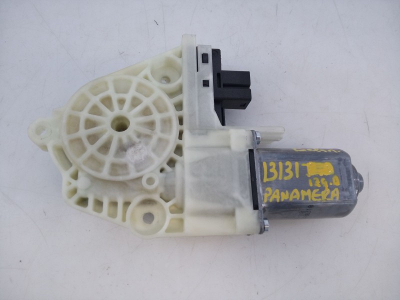 Recambio de motor elevalunas delantero izquierdo para porsche panamera (970) 3.0 d referencia OEM IAM A48398  