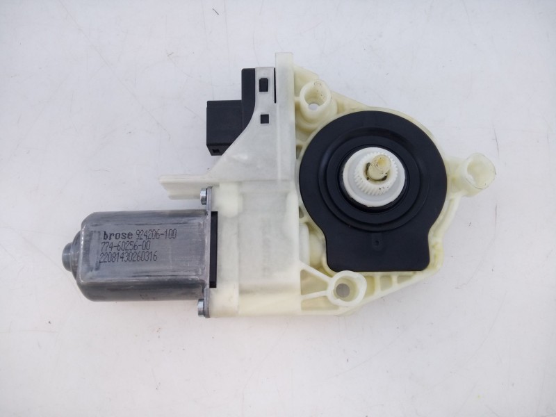 Recambio de motor elevalunas delantero izquierdo para porsche panamera (970) 3.0 d referencia OEM IAM A48398  