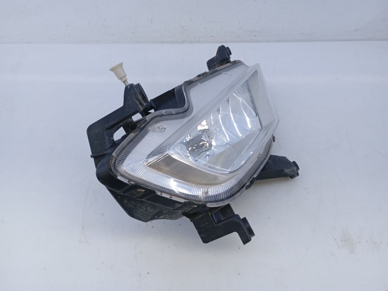 Recambio de faro antiniebla izquierdo para hyundai i20 ii (gb, ib) 1.2 referencia OEM IAM   E2-B5-61-1