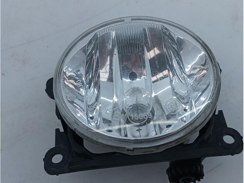 Recambio de faro antiniebla izquierdo para peugeot 2008 (--.2013) allure referencia OEM IAM E415069  E1-A4-51-1