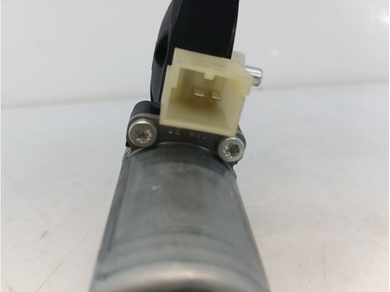 Recambio de motor elevalunas delantero izquierdo para audi a4 b9 (8w2, 8wc) 30 tdi mild hybrid referencia OEM IAM 0130822705  E1