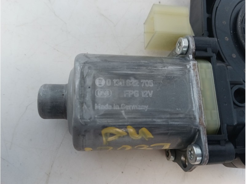 Recambio de motor elevalunas delantero izquierdo para audi a4 b9 (8w2, 8wc) 30 tdi mild hybrid referencia OEM IAM 0130822705  E1