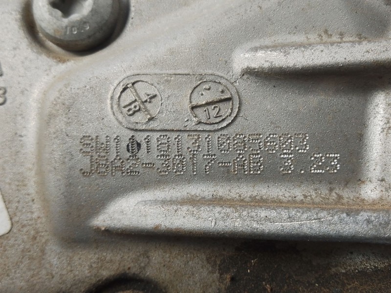 Recambio de diferencial delantero para land rover range rover velar referencia OEM IAM 40129377  P1-B3-18