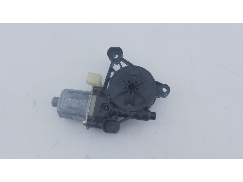 Recambio de motor elevalunas delantero izquierdo para volkswagen t-roc (a11, d11) 2.0 tdi scr referencia OEM IAM 0130822714  E1-