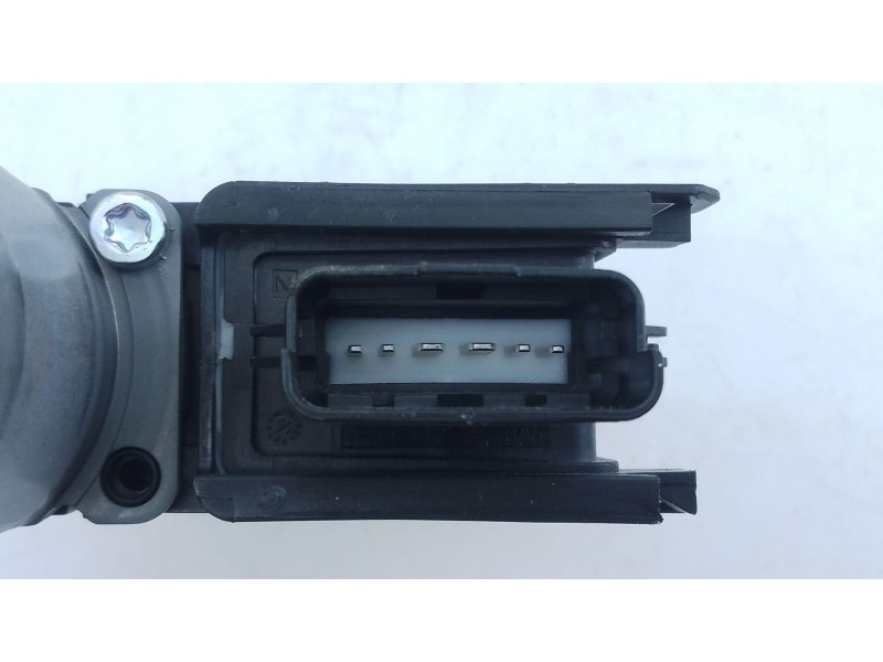 Recambio de motor elevalunas delantero izquierdo para kia ceed (cd) 1.4 t-gdi referencia OEM IAM 82450J7010  E2-B5-9-2