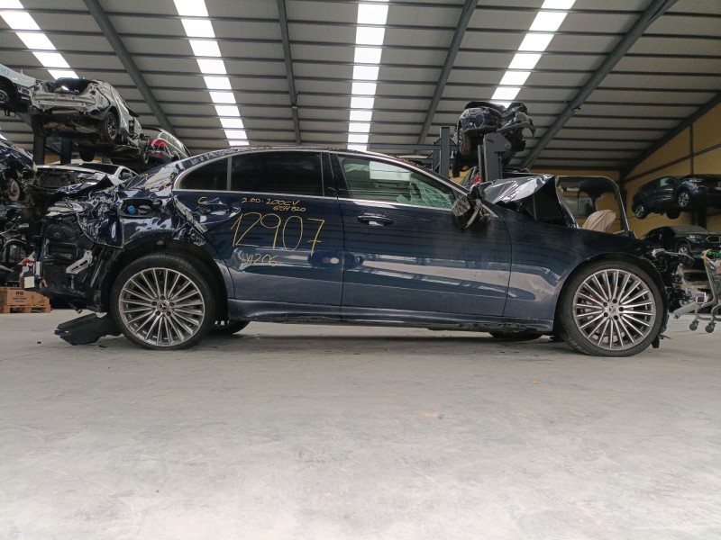 mercedes-benz clase c (w206) del año 2023