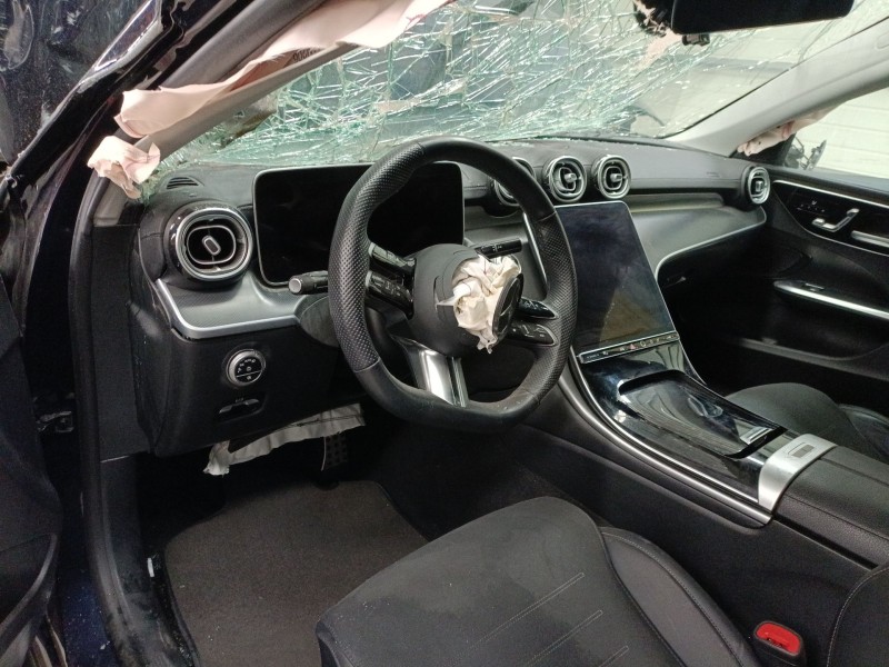 mercedes-benz clase c (w206) del año 2023