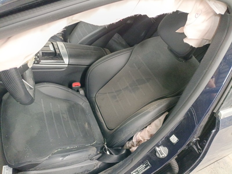 mercedes-benz clase c (w206) del año 2023