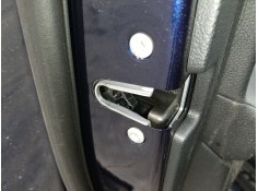 CERRADURA PUERTA DELANTERA IZQUIERDA 