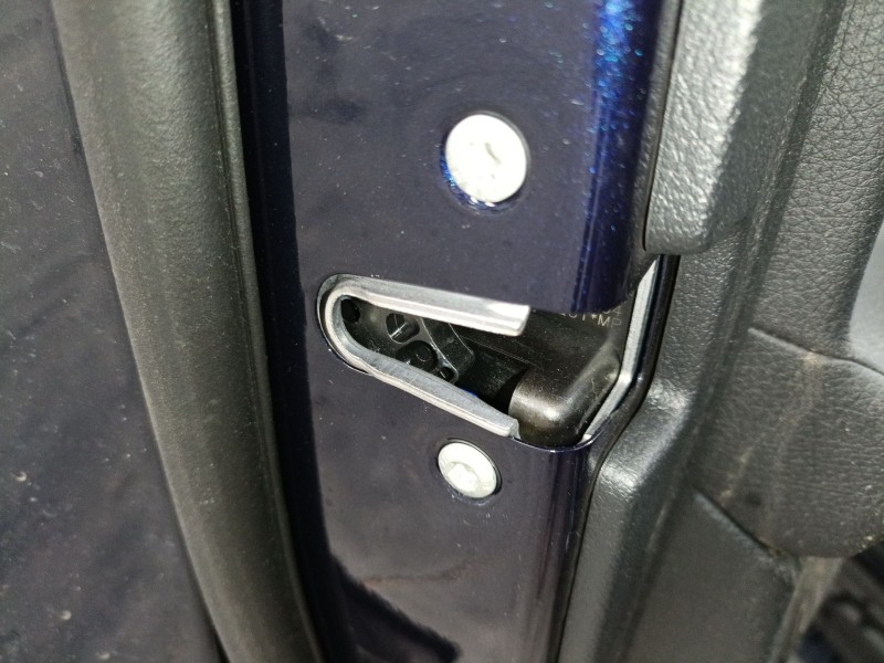 Recambio de cerradura puerta delantera izquierda para mercedes-benz clase c (w206) c 220 d (206.016, 206.004) referencia OEM IAM