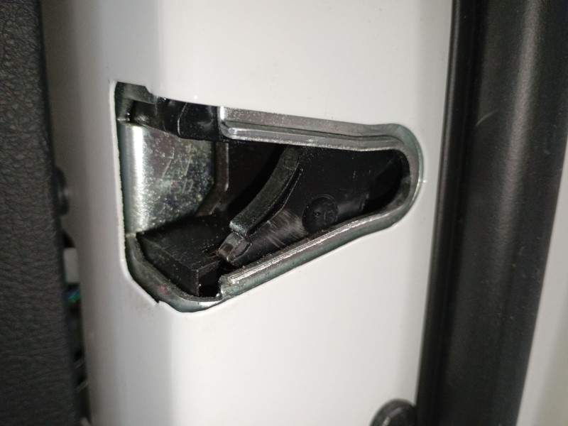 Recambio de cerradura puerta delantera derecha para bmw 3 (f30, f80) 318 d referencia OEM IAM   