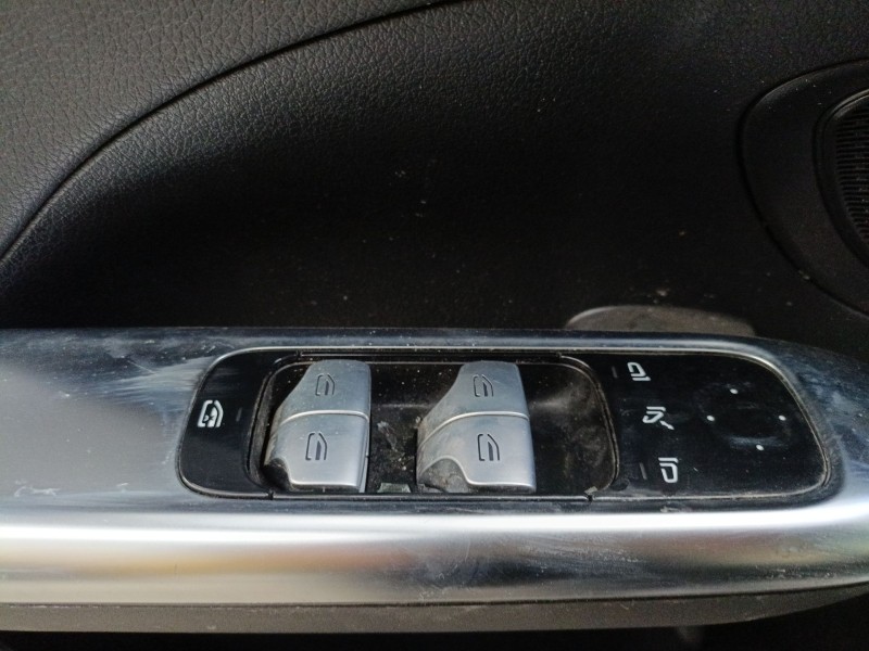 Recambio de mando elevalunas delantero izquierdo para mercedes-benz clase c (w206) c 220 d (206.016, 206.004) referencia OEM IAM