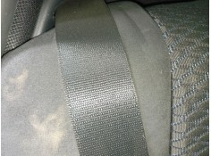 CINTURON SEGURIDAD TRASERO DERECHO 