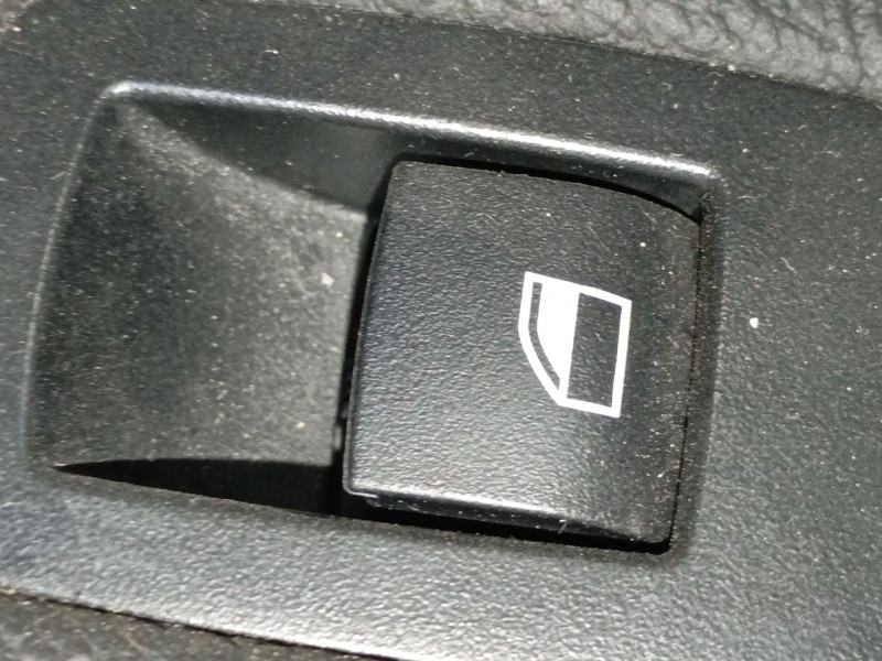 Recambio de mando elevalunas trasero derecho para bmw 3 (f30, f80) 318 d referencia OEM IAM   