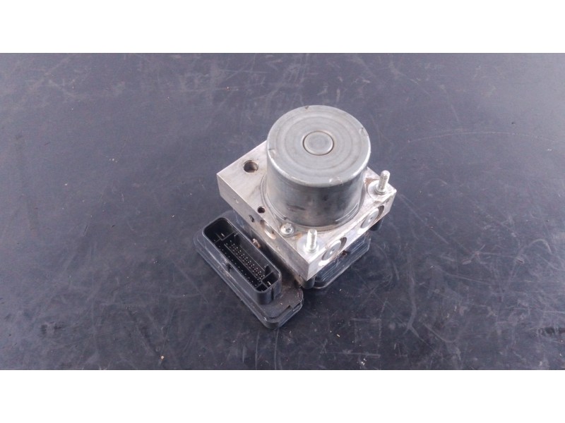 Recambio de abs para peugeot boxer caja/chasis 2.2 bluehdi 140 referencia OEM IAM 52191289 0265295673 