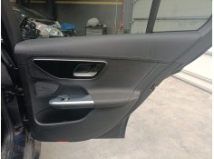 GUARNECIDO PUERTA TRASERA DERECHA 