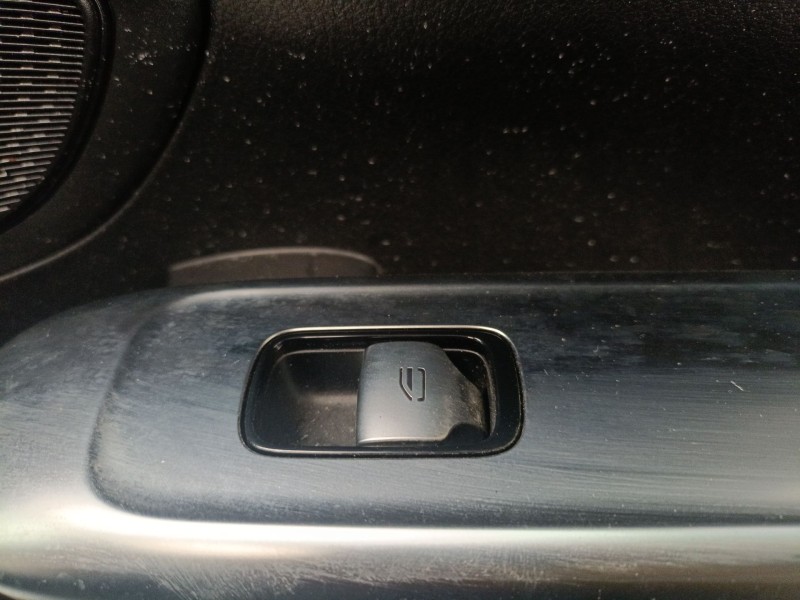 Recambio de mando elevalunas delantero derecho para mercedes-benz clase c (w206) c 220 d (206.016, 206.004) referencia OEM IAM  