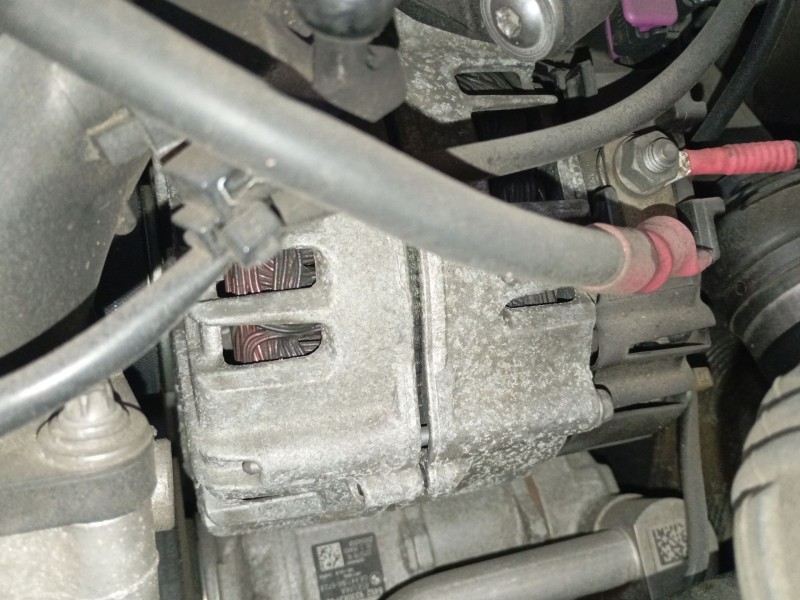 Recambio de alternador para bmw 3 (f30, f80) 318 d referencia OEM IAM   