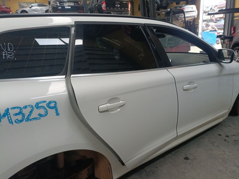 Recambio de puerta trasera derecha para volvo xc60 i suv (156) d3 referencia OEM IAM   